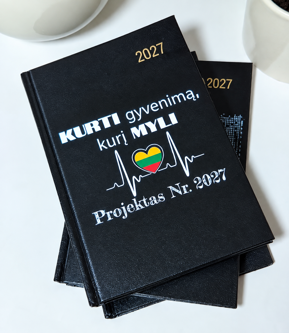 2027 m. darbo knyga „Kurti gyvenimą, kurį myli“ – Projektas Nr. 2027