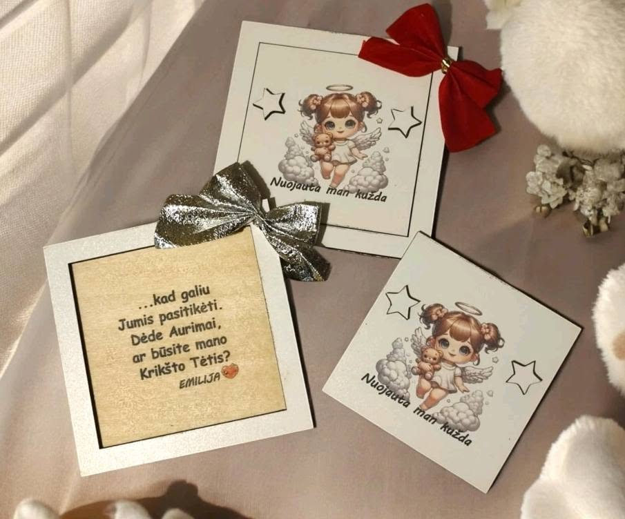 Personalizuotas kvietimas tapti krikšto tėvais su dėžute